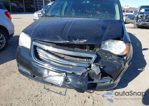 2013 Chrysler Town & Country Touring-L z USA, uszkodzony, nr VIN 2C4RC1CG7DR645396